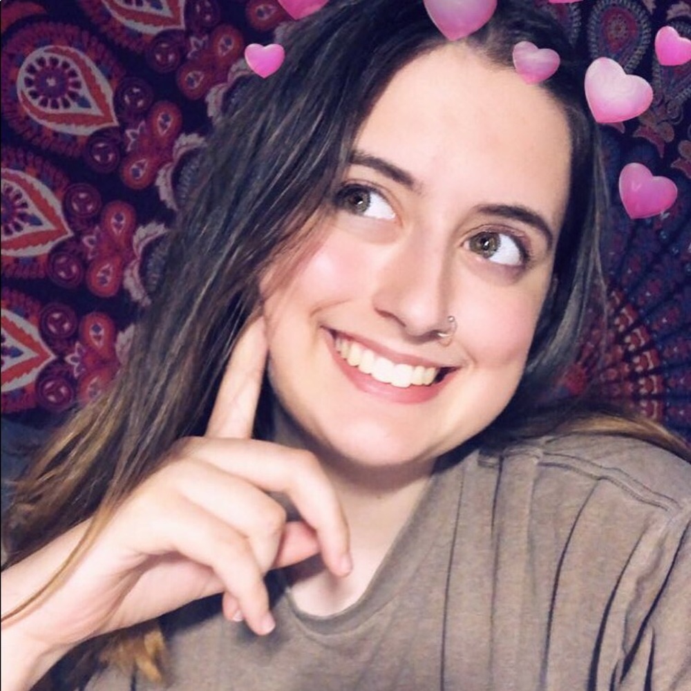 Meet your Posher, Anna